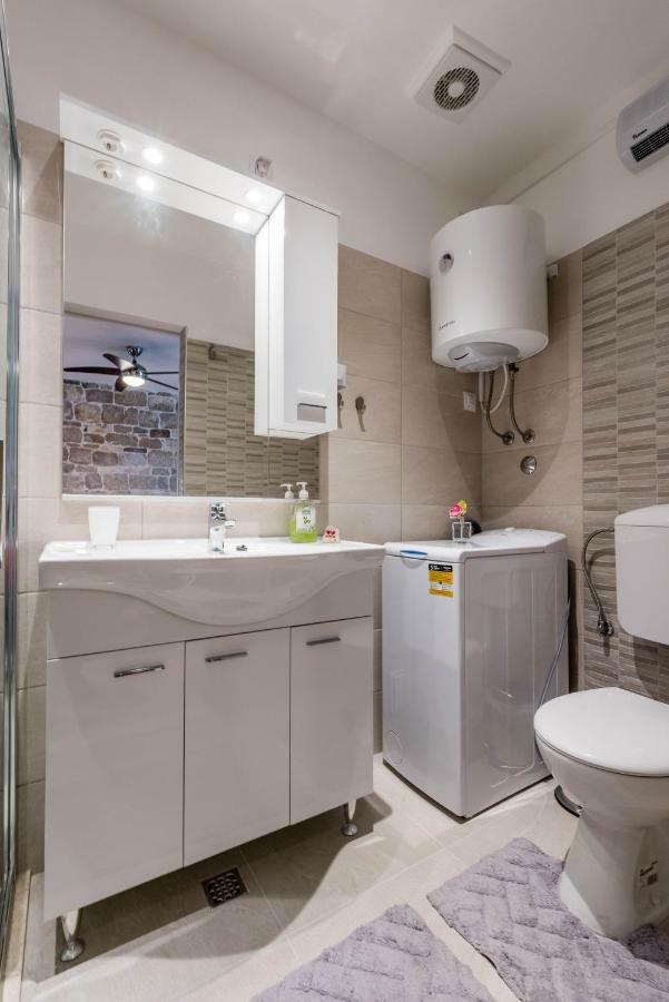 Vd 1892 Apartment Split Ngoại thất bức ảnh